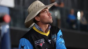 José Vitor Leme perde a liderança do ranking da PBR para Daylon Swearingen