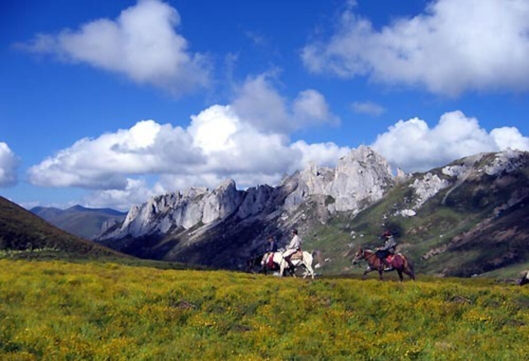 Cavalgada no sudoeste da China conhecendo o verdadeiro Tibete