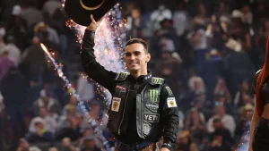 José Vitor Leme assume liderança no ranking da PBR