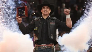 Ramon de Lima aproveita a oportunidade e fatura rodada da PBR