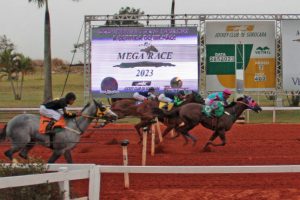 GP Megarace encerra com chave de ouro e recorde de público