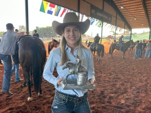 Irmãs Rugolo brilham nos Três Tambores do 46º Campeonato Nacional do Quarto de Milha 