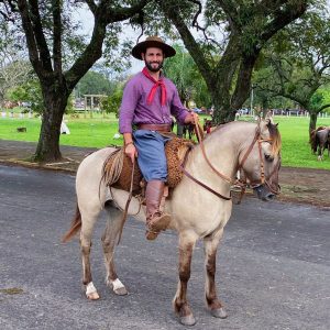 BBB: Matteus Amaral leva a vivência com os cavalos para a casa mais vigiada do Brasil