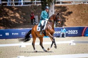 João Victor Oliva, medalha de prata no Pan 2023, vence GP Special em Portugal