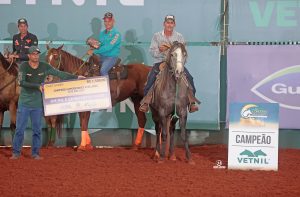 Campeões de Seis Balizas são premiados por programas de incentivo da ACBT durante o 33° Congresso ABQM