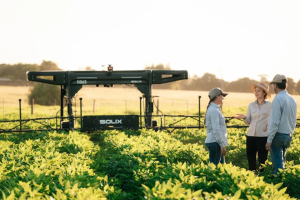 Conheça a primeira fazenda do Brasil 100% operada por robôs autônomos