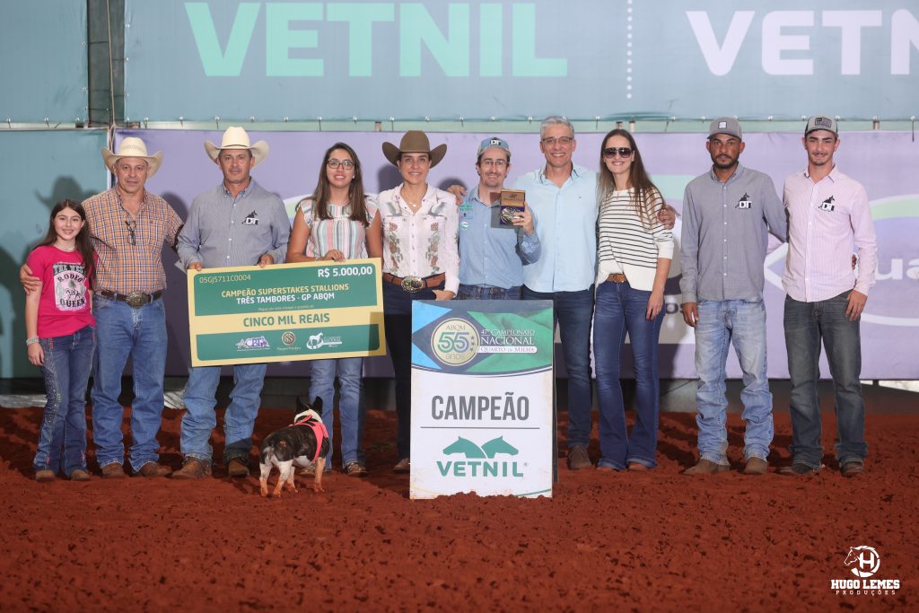 Campeões dos Três Tambores são premiados por programas de incentivo da ACBT