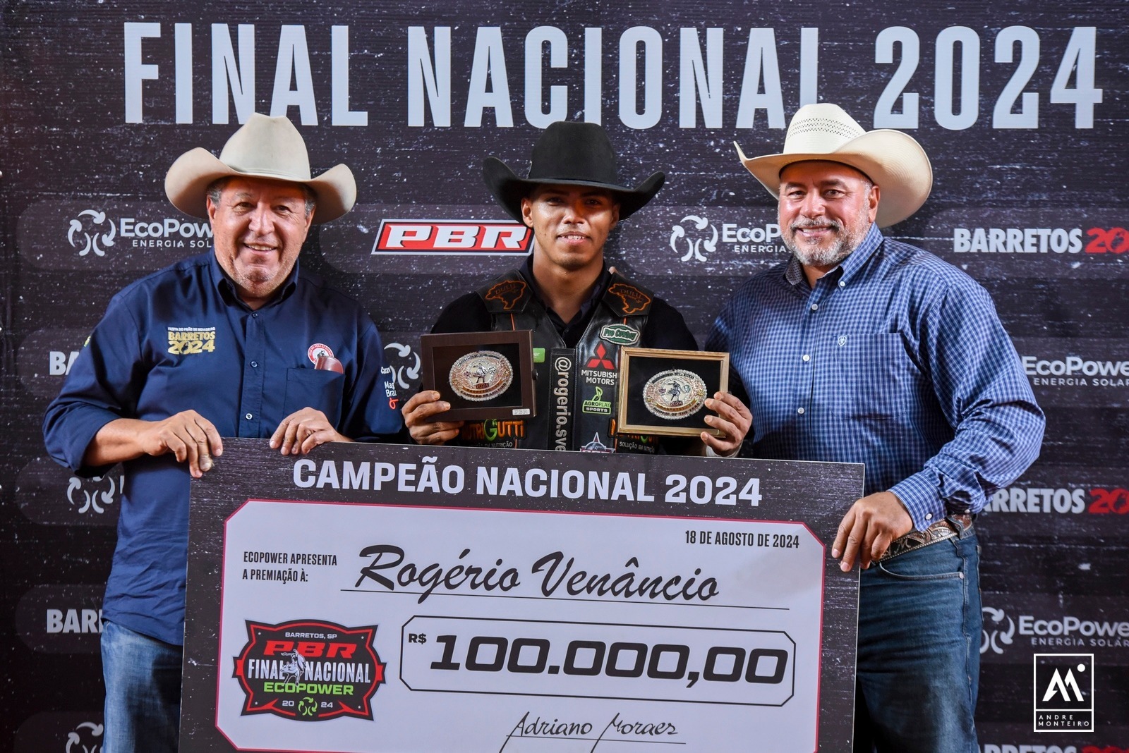 Rogério Venâncio é o campeão nacional da PBR Brazil