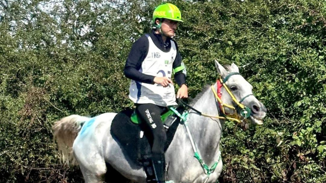 Cavaleiro brasileiro conquista 8º lugar no Mundial de Enduro Equestre na França