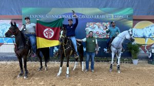 Gaúchos dominam pódio no primeiro dia da 4ª Nacional do Cavalo Árabe de Esporte