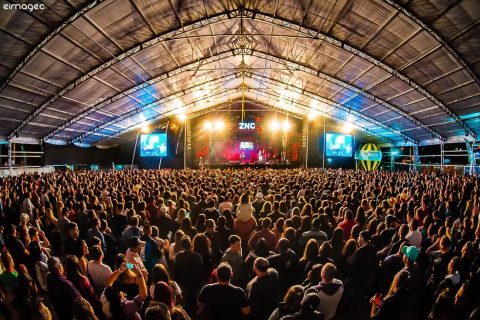 Atrações sertanejas ganham força em tradicional festa junina do interior paulista