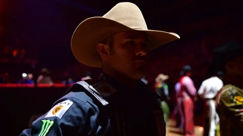 Kaique Pacheco se torna o 10º competidor a atingir 400 provas qualificadas