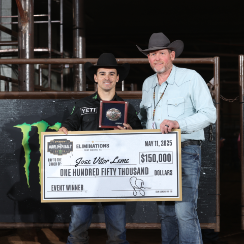 PBR World Finals: José Vitor Leme é campeão da fase eliminatória