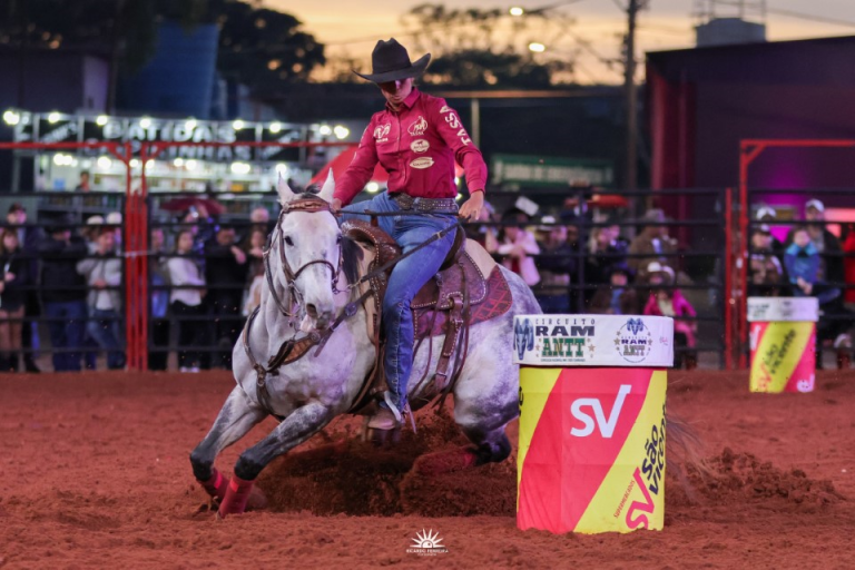 Keila Mendonça brilha novamente e conquista o tricampeonato nos Três Tambores em Americana