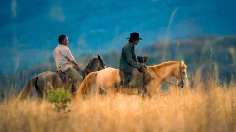 Filme brasileiro de faroeste chega aos streamings
