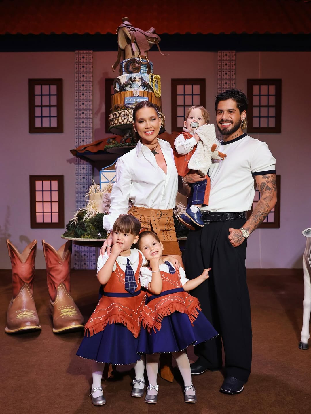 Virginia Fonseca celebra aniversário de 1 ano do filho com festa luxuosa em clima country