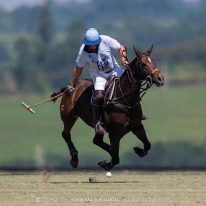 Brasileiros brilham e garantem vaga nas semifinais da Copa La Hache
