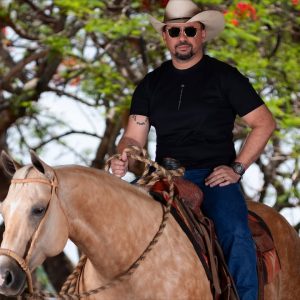 Xand Avião realiza leilão em Caruaru com convidados especiais