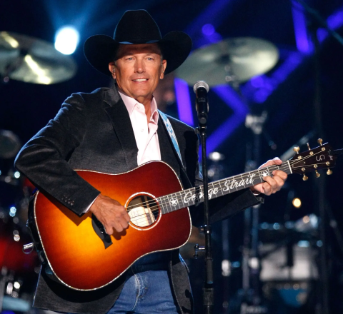 Parece que a lenda viva George Strait não vai se aposentar tão cedo