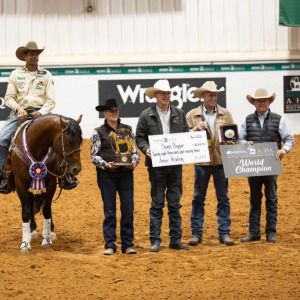 Junior Nogueira é campeão mundial AQHA no Laço Cabeça e no Laço Pé