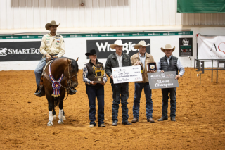 Junior Nogueira é campeão mundial AQHA no Laço Cabeça e no Laço Pé