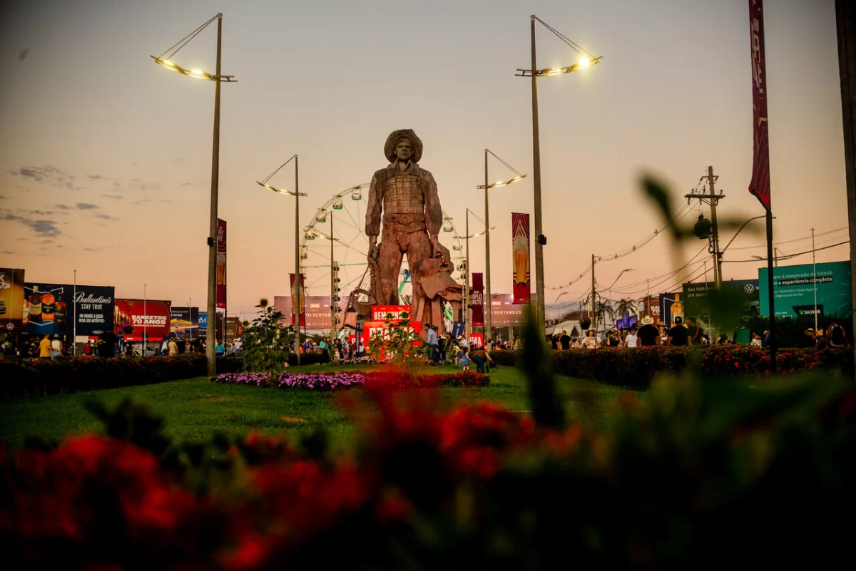 Parque do Peão recebe Congresso da CNAR com foco em gestão, legislação e bem-estar animal no rodeio
