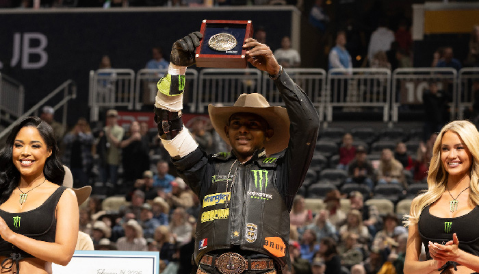 Cássio Dias vence etapa da PBR em Pittsburgh e retorna ao Top 10 do ranking mundial