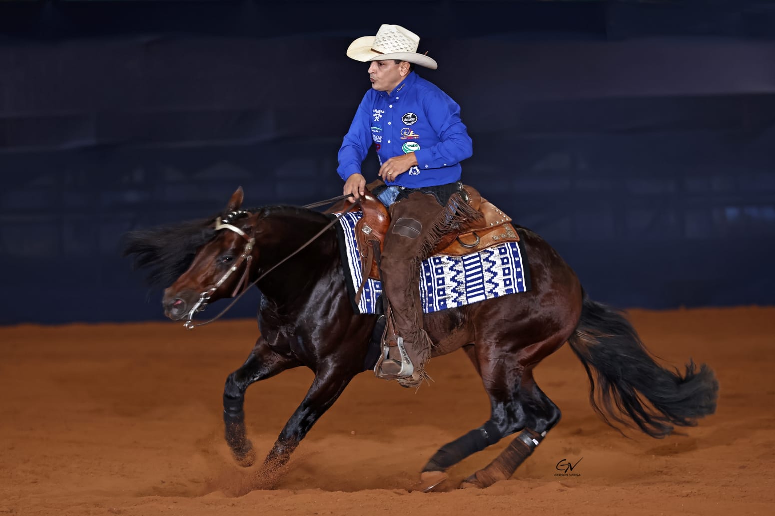 Next Casual Whiz brilha no Congresso e confirma força da nova geração das Rédeas