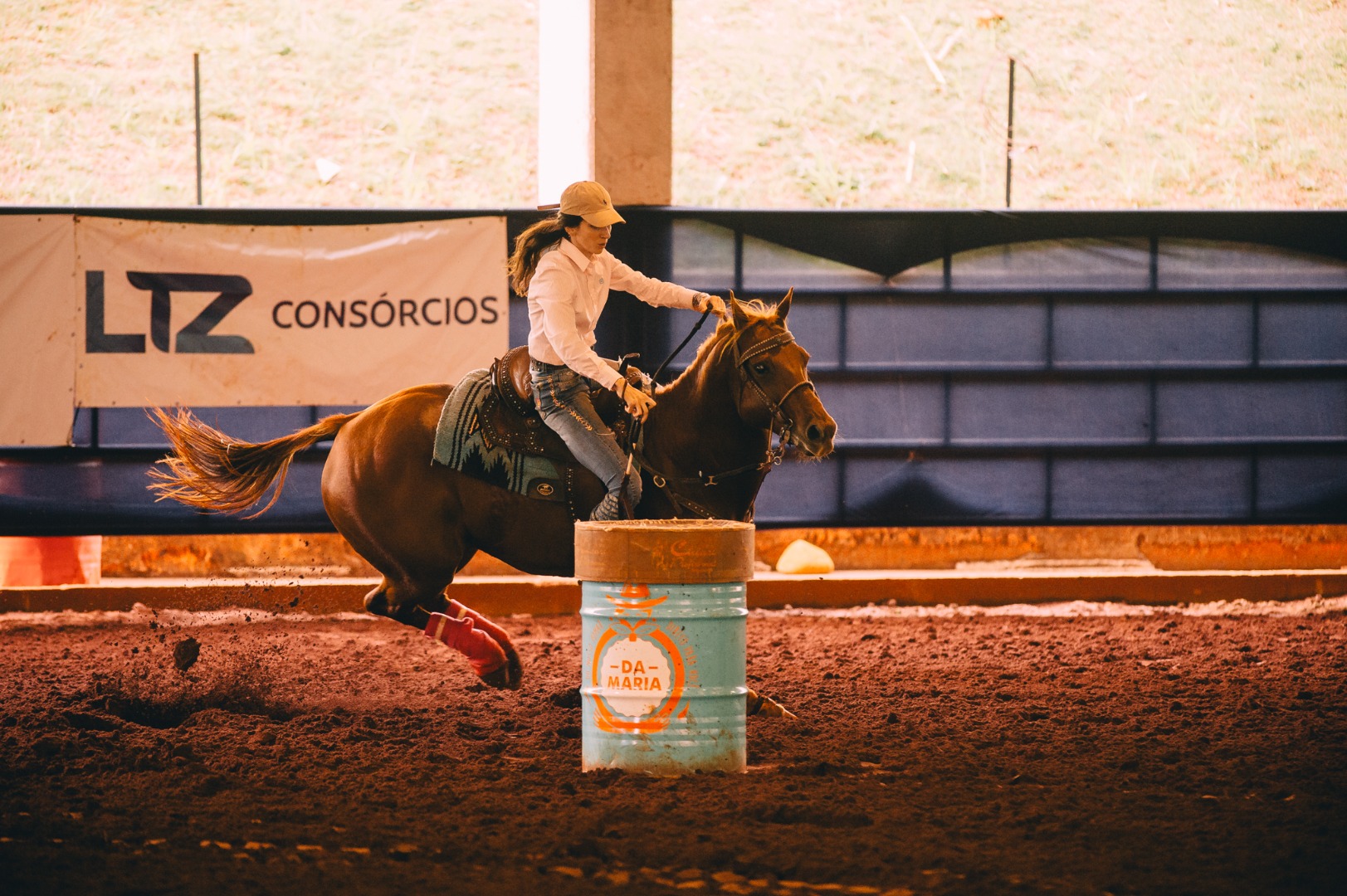 Provas equestres solidárias movimentam a ExpoLondrina 2026 em apoio ao Hospital do Câncer de Londrina