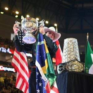 ​PBR: João Crimber confirma título mundial de montaria em touros