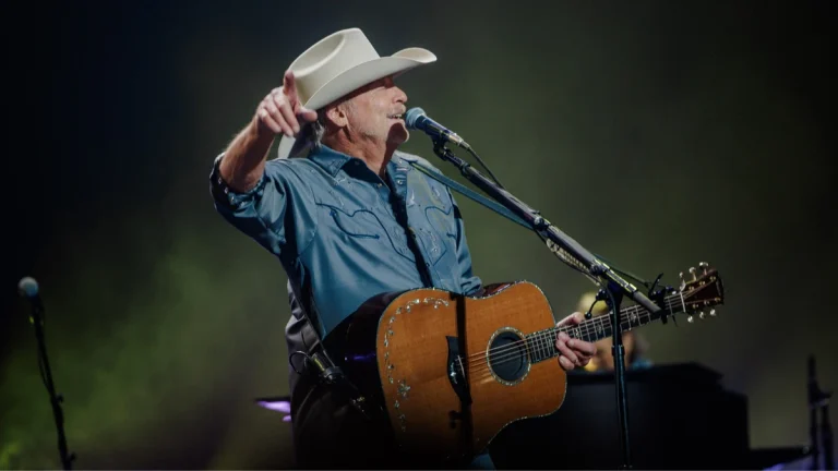 Alan Jackson reúne George Strait e Lainey Wilson em show de despedida que promete entrar para a história da música country