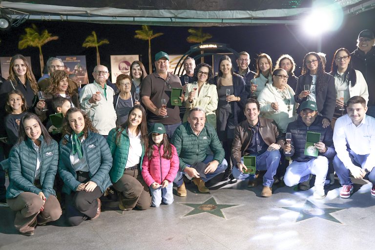 Calçada da Fama Vetnil homenageia destaques do turfe Quarto de Milha no Jockey Club de Sorocaba