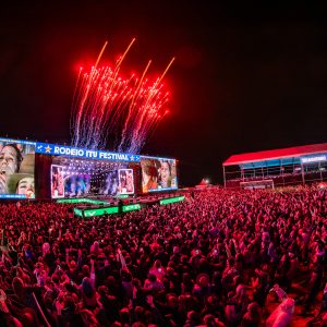 Rodeio Itu Festival celebra 20 anos com pista gratuita no primeiro dia do evento