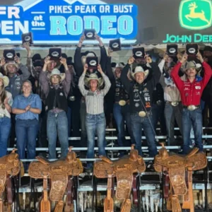 NFR Open consagra campeões dos circuitos da PRCA e WPRA em Colorado Springs