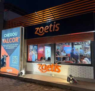 Zoetis leva conhecimento e soluções para desafios da pecuária durante a Expointer 2026