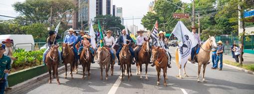 Mangalarga participa da Cavalgada do Bem durante o GAFFFF 2026