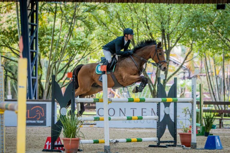 Concurso Nacional de Saltos Indoor marca retorno da Sociedade Hípica Porto Alegrense no circuito nacional de hipismo
